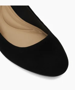 Outlet Bracket - Heels