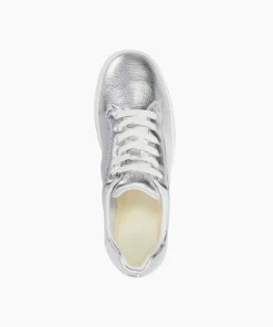 Shop Episode - Silver Trainers
