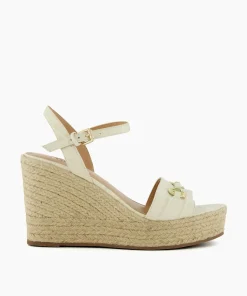 Store Kai - Ecru Wedge Sandals