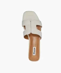 Shop Loupe - Flat Sandals