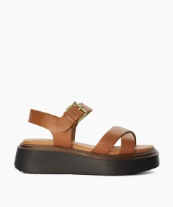 Outlet Lovett - Tan Flat Sandals