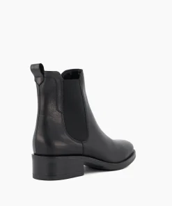 Hot Panoramic - Black Boots