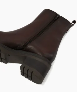 Fashion Possessive - Brown Boots