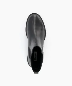 Fashion Provenses - Black Boots